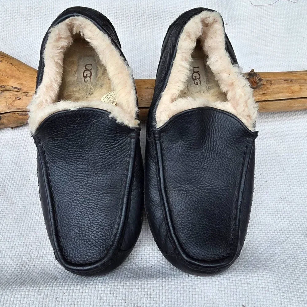 Ugg ascot  black leather men's slippers